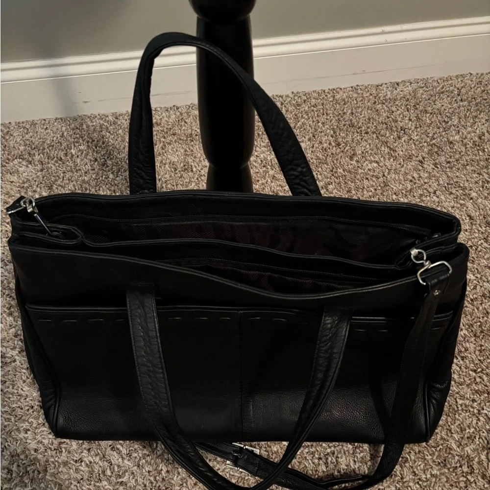 Black Leather Laptop‎ Bag